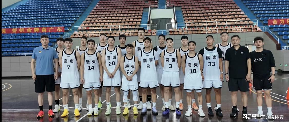 开云-赵睿回归，11位国家队选手，广东队最强阵容产生，杜锋崛起