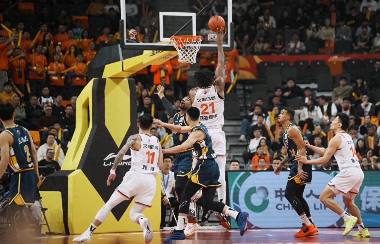 开云体育官网-CBA最新胜率榜，江苏爆冷胜北控，广东狂输上海40分，四川15连败