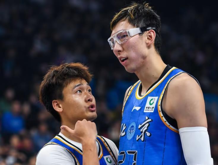 开云-周琦：去年赵睿第一选择不是北京首钢，而是南方某球队